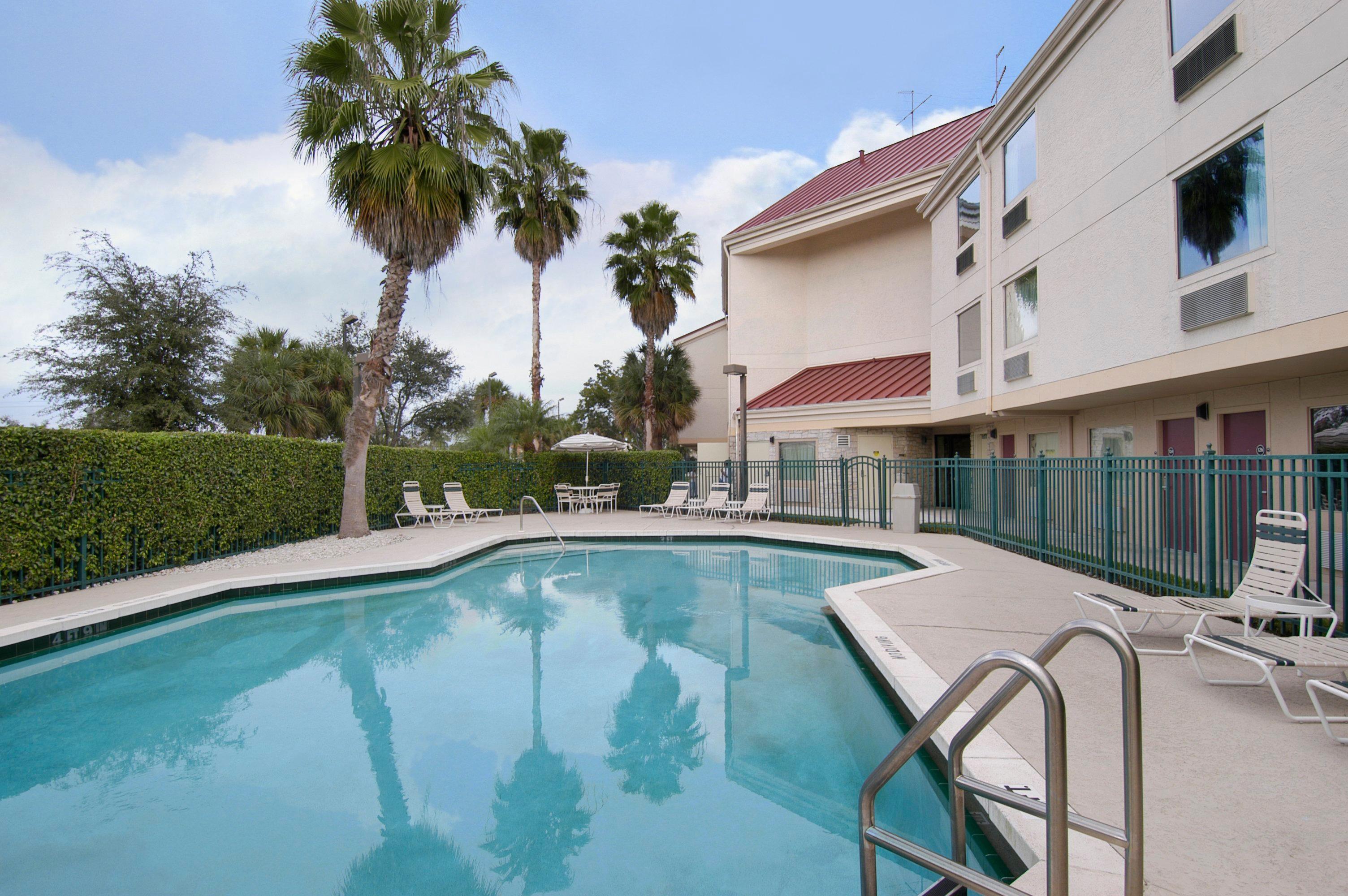Red Roof Inn Plus+ West Palm Beach Extérieur photo